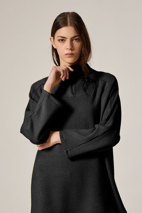 Μπλούζα με όρθιο γιακά