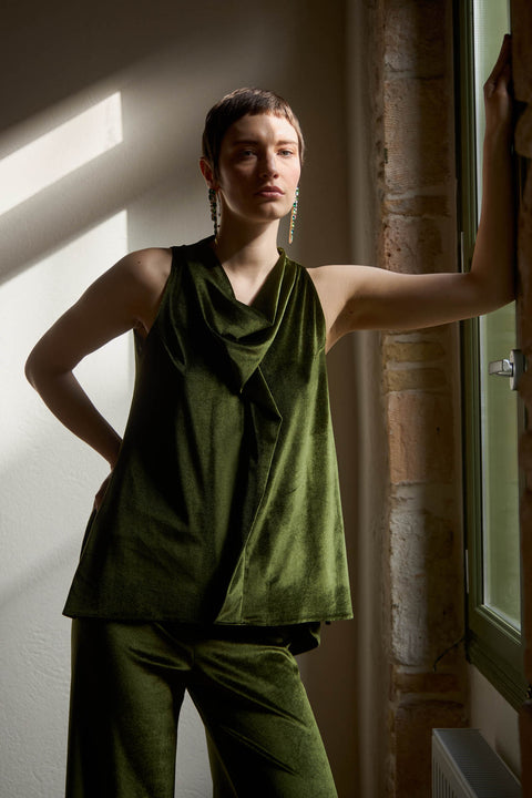 Αμάνικο Τοπ από Βελούδο