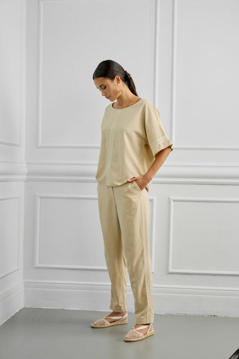 Women's Trousers with Side Trim – Light Texture, Effortless Elegance
