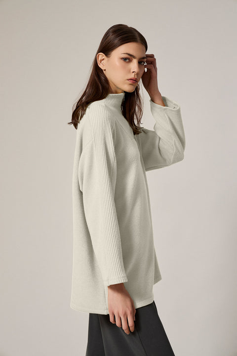 Μπλούζα με όρθιο γιακά